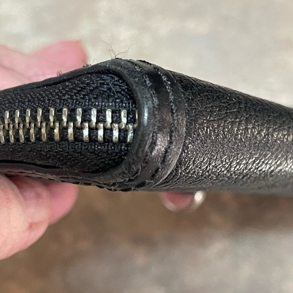 Marc by Marc Jacobs leather zip around wallet - Picture 12 of 14